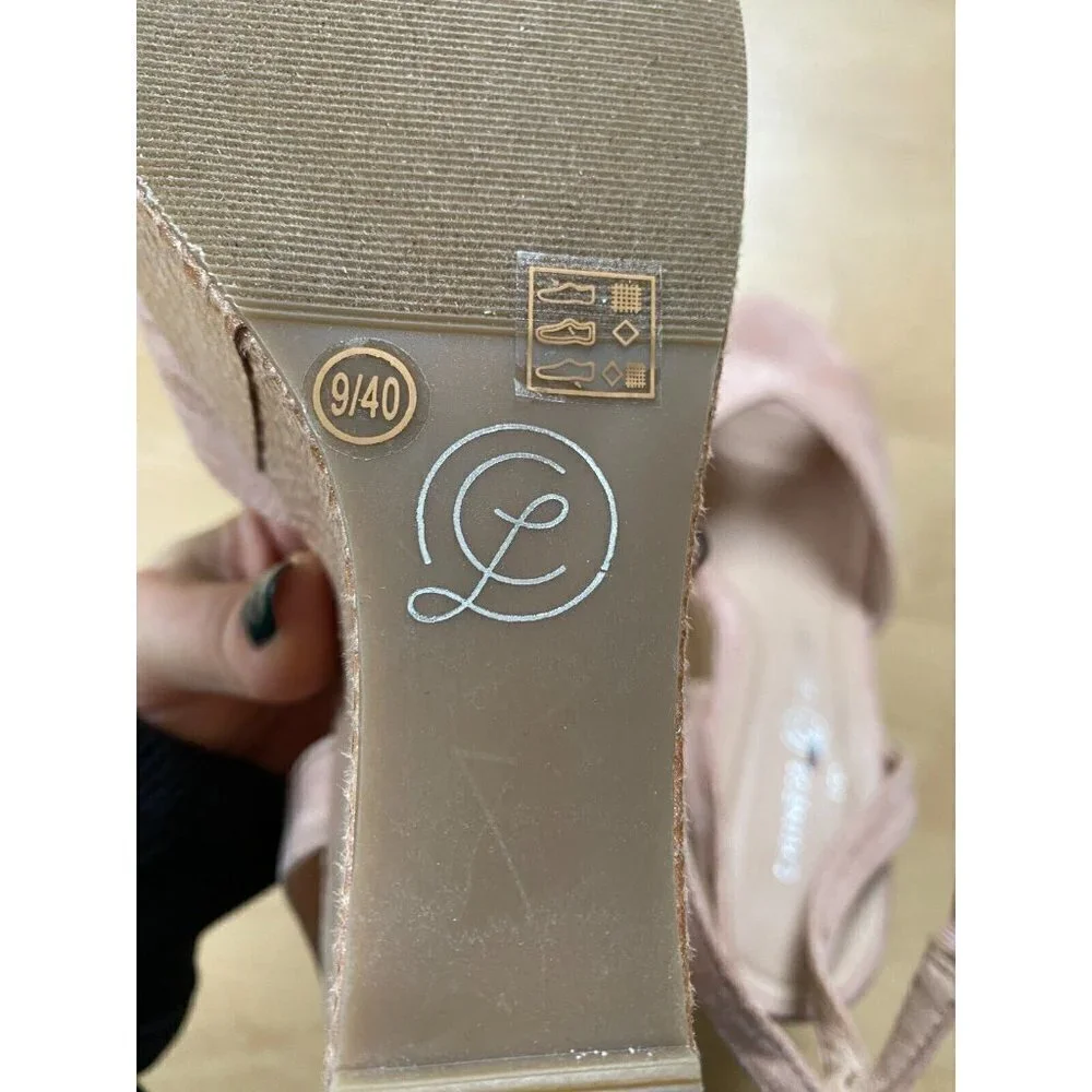 CHINESE Laundry 